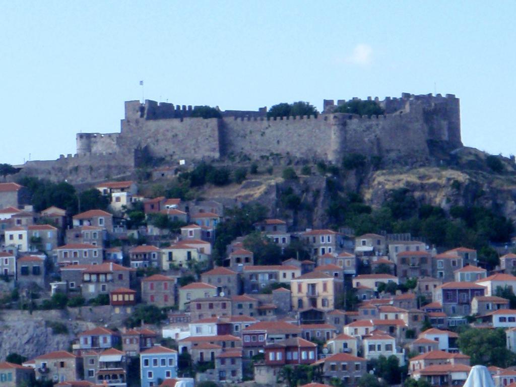 Вилла V. Molova, Molyvos, Lesvos Митимна Экстерьер фото